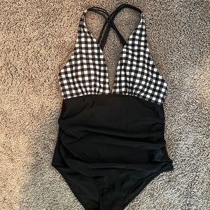 Cupshe womens bathing suit